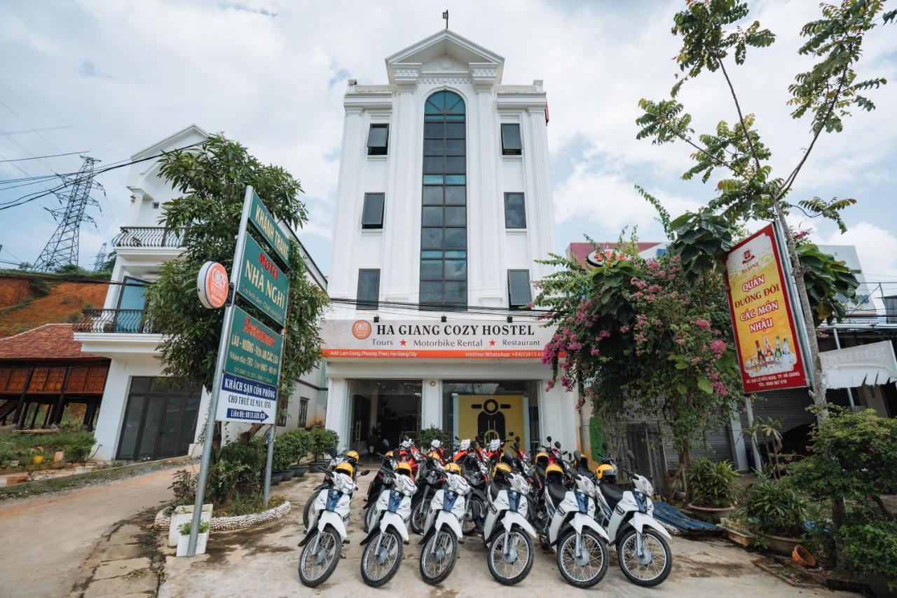 Ha Giang Cozy Hostel מראה חיצוני תמונה