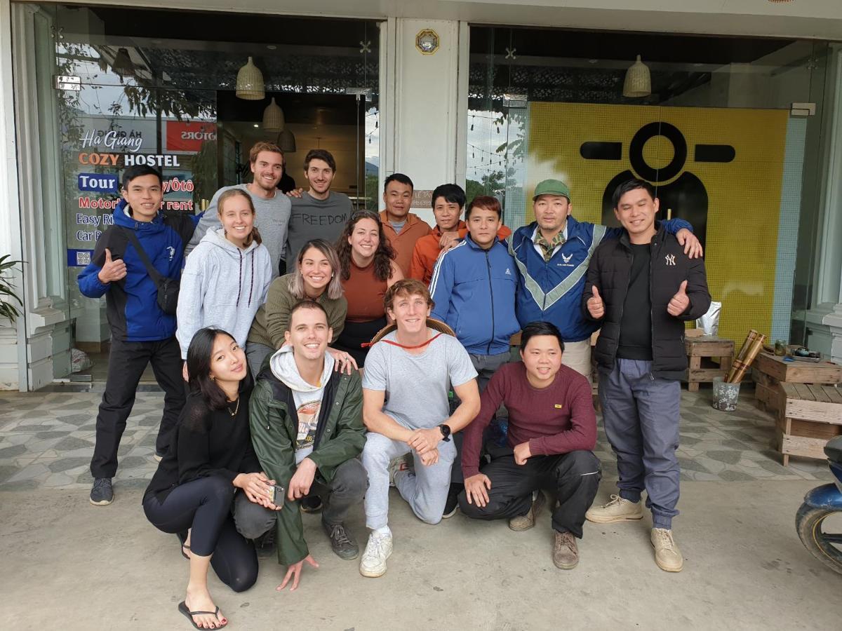 Ha Giang Cozy Hostel מראה חיצוני תמונה