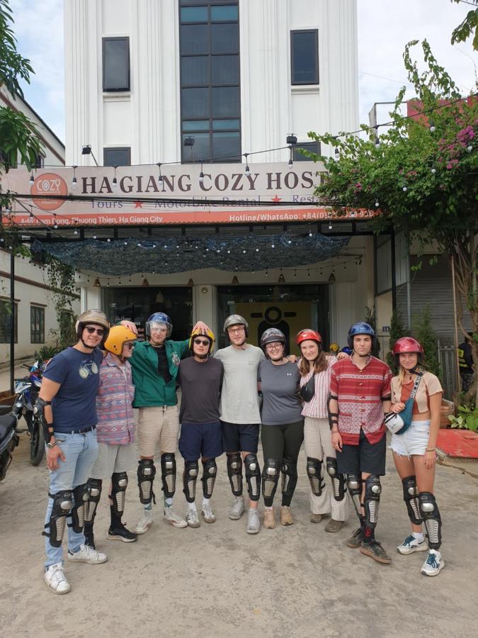Ha Giang Cozy Hostel מראה חיצוני תמונה