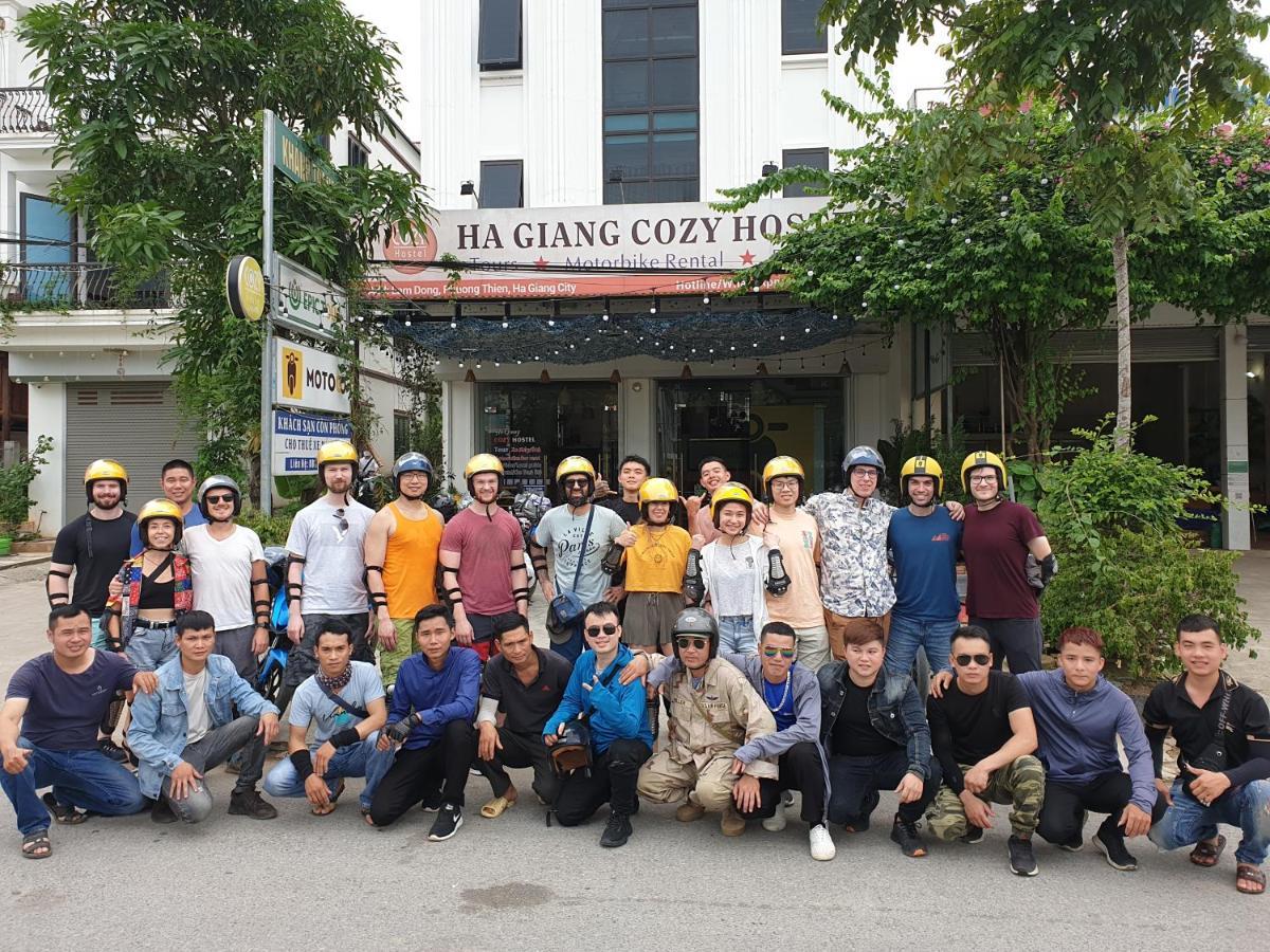 Ha Giang Cozy Hostel מראה חיצוני תמונה